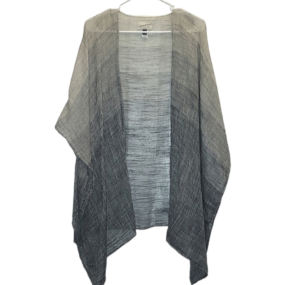 Universal Threads cape shall osfm blue cream ombre effect